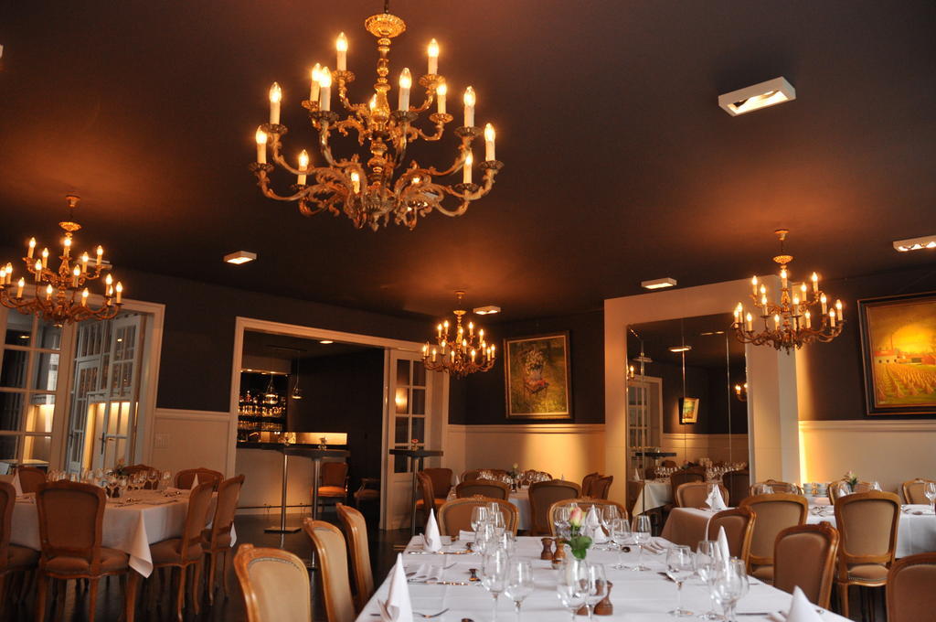 Hotel De Zalm Уденарде Екстериор снимка